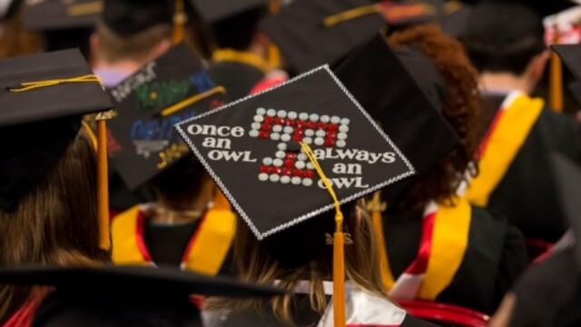 20140515_commencement_jvl_044_medium