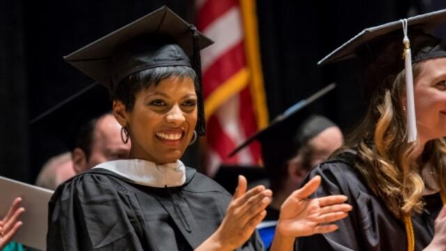 20141217_tamron_hall_1stedit_rec_005_medium