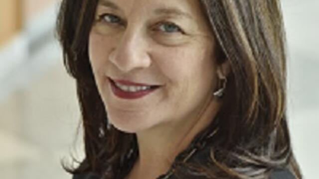 Ellen%20Headshot